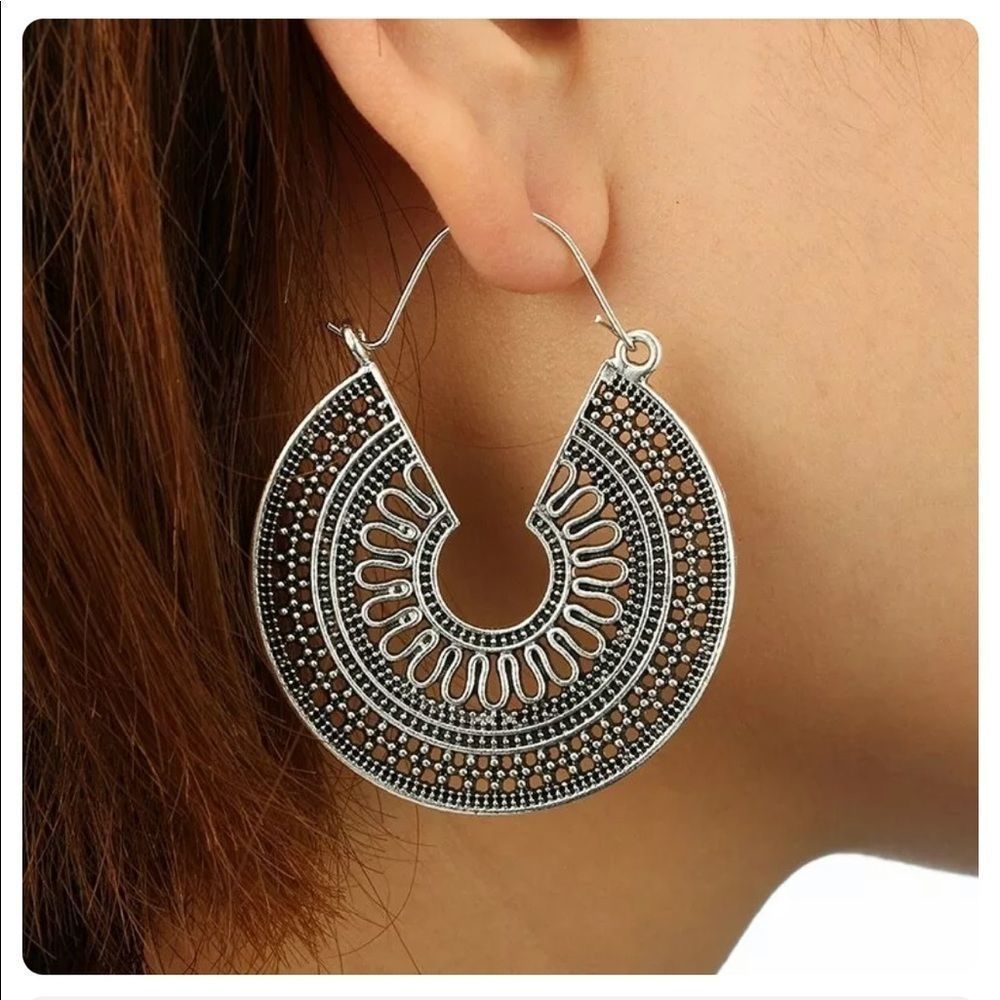 Vintage Antique Silver Hoop Earrings - Picture 2 of 3